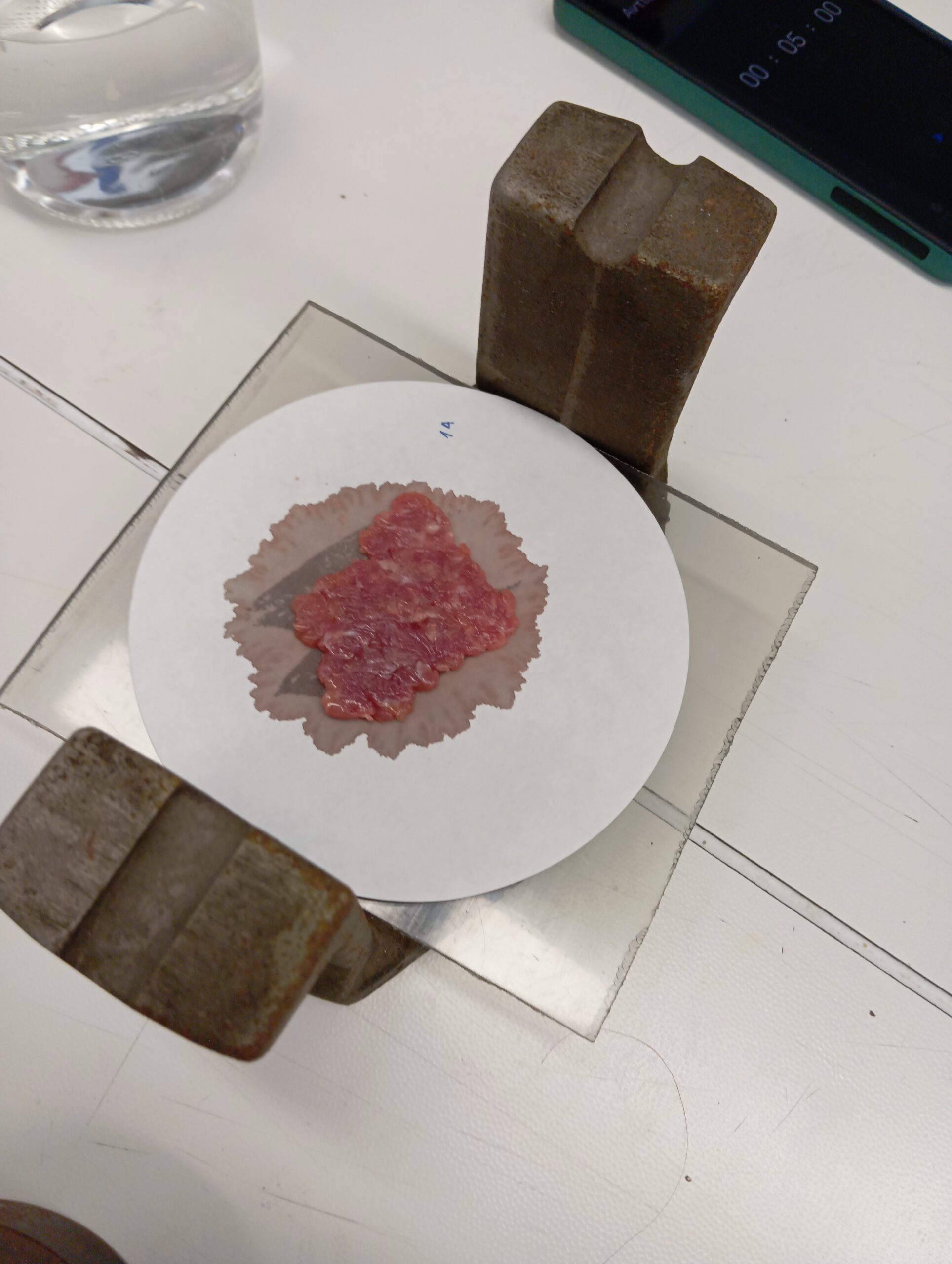 εκτίμηση ικανότητας συγκράτησης νερού στο χαρτί